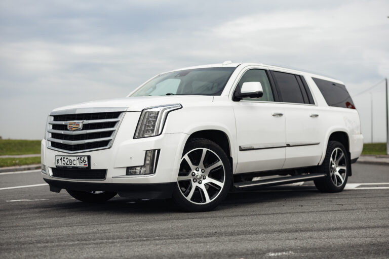 Cadillac Escalade ESV New